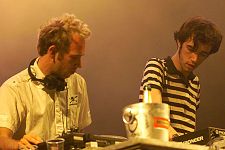 2 many djs